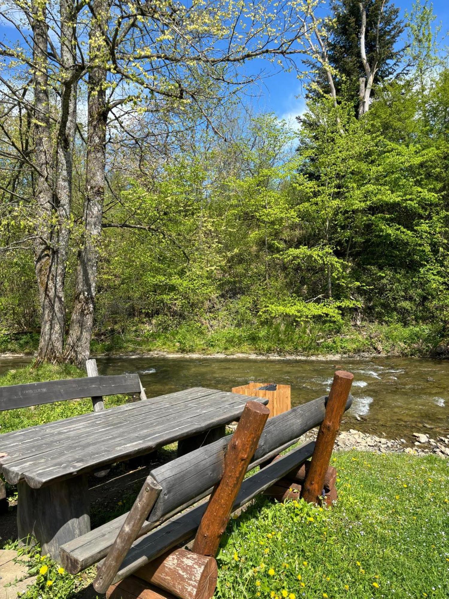 Latarnia Wagabundy Bieszczady Hotel Wola Michowa Buitenkant foto