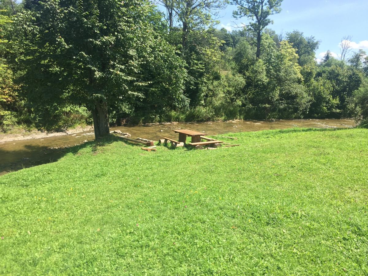 Latarnia Wagabundy Bieszczady Hotel Wola Michowa Buitenkant foto